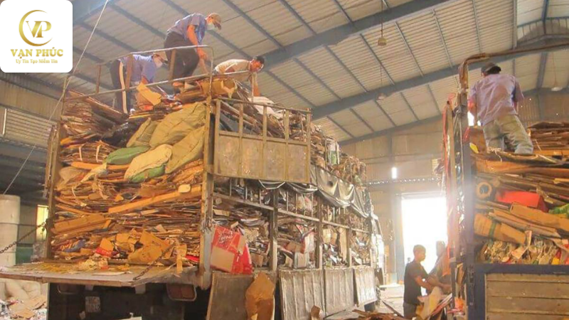thua mau phế liệu kcn mỹ xuân a2